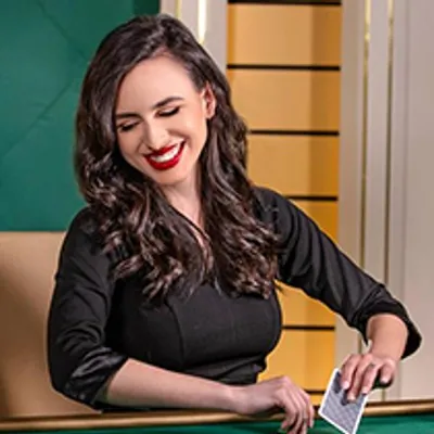 Chuyên gia phân tích chiến lược